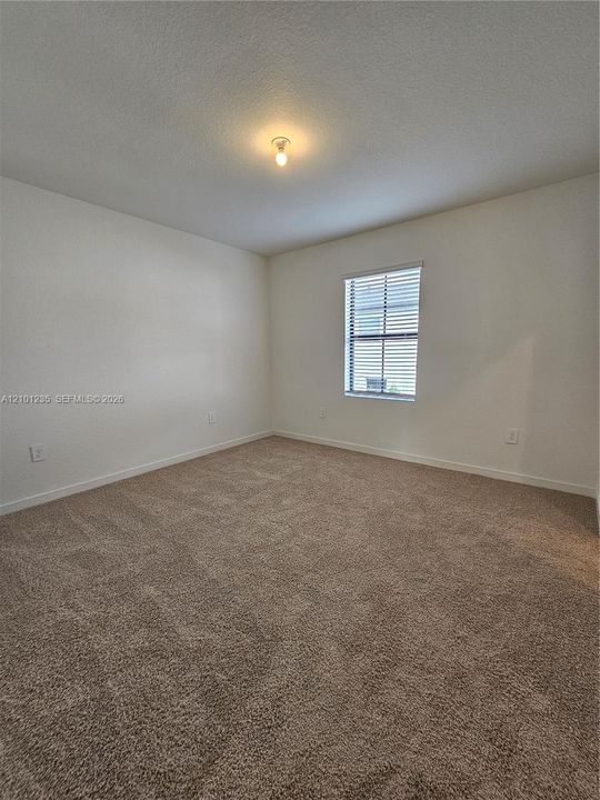For Rent: $2,600 (3 beds, 2 baths, 1448 Square Feet)