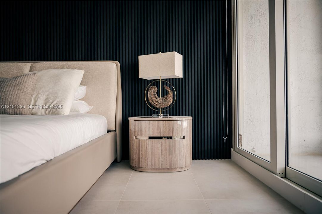В аренду: $6,000 (2 спален, 2 ванн, 1390 Квадратных фут)