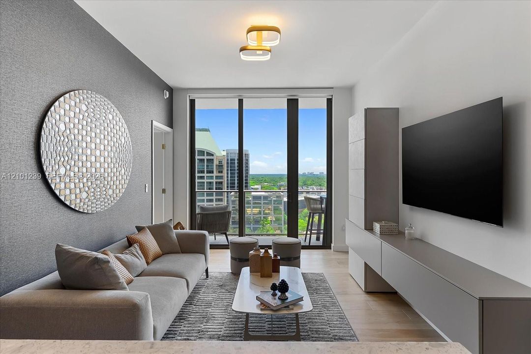 For Rent: $11,000 (2 beds, 2 baths, 847 Square Feet)