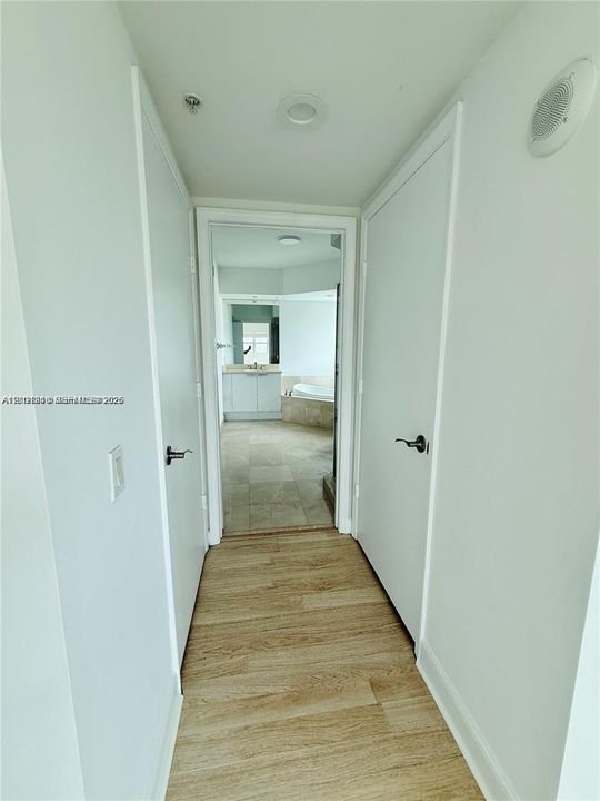 For Rent: $3,250 (2 beds, 2 baths, 1763 Square Feet)