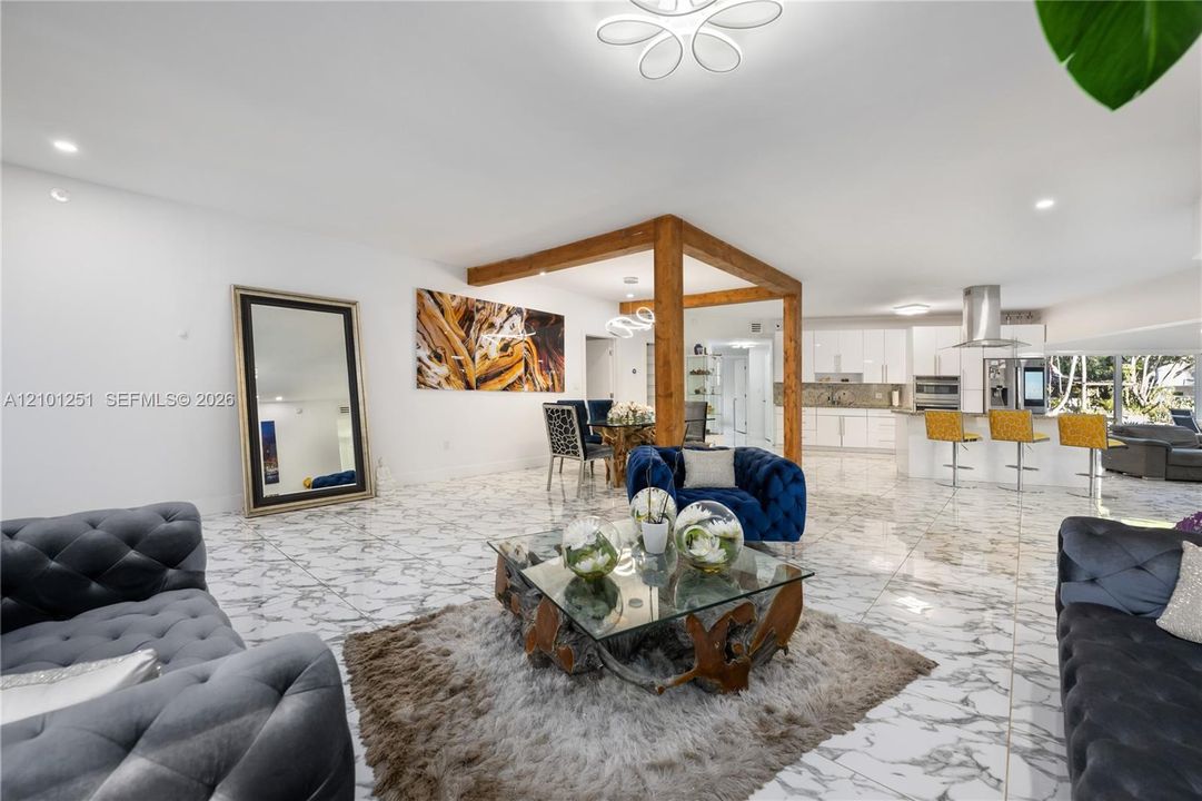 На продажу: $1,349,999 (4 спален, 2 ванн, 1871 Квадратных фут)