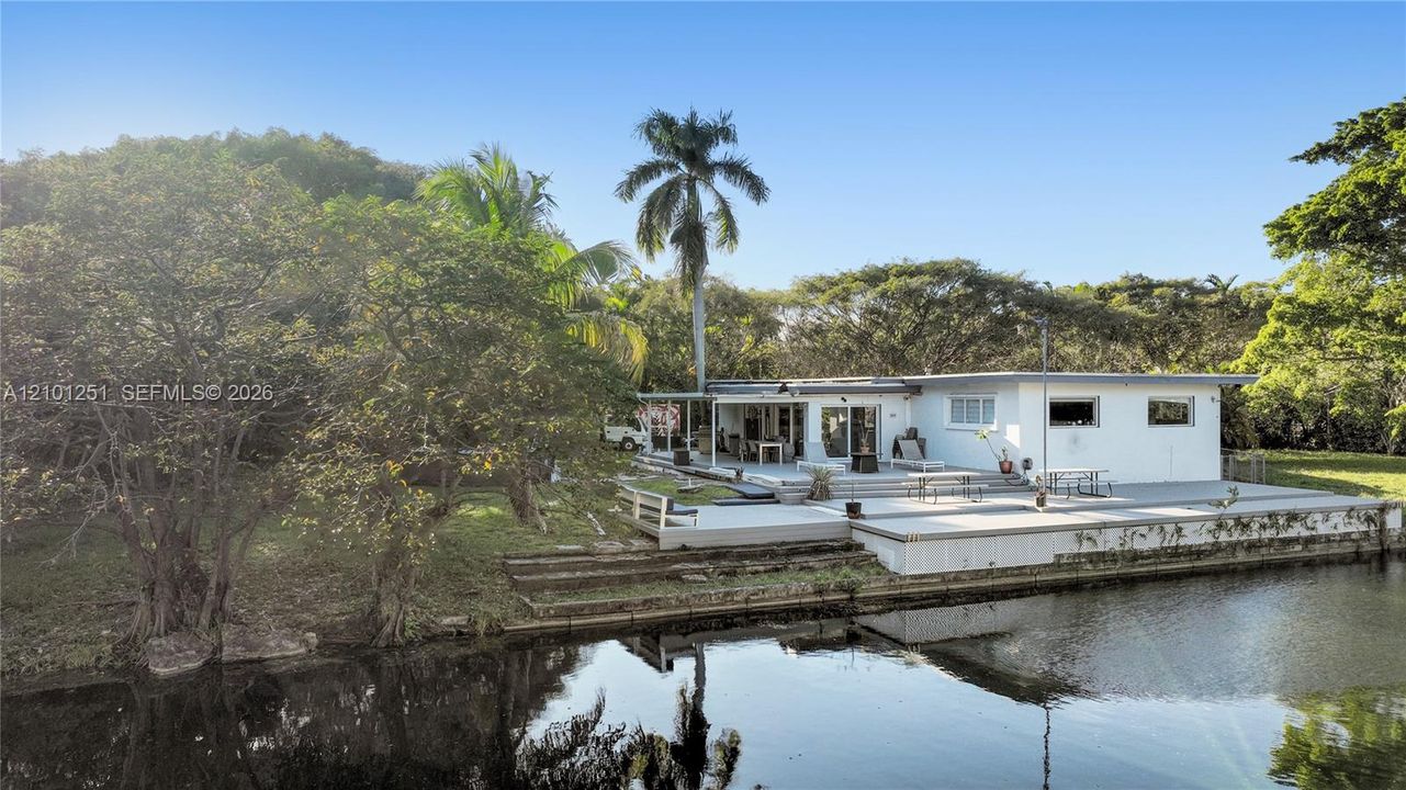 На продажу: $1,349,999 (4 спален, 2 ванн, 1871 Квадратных фут)