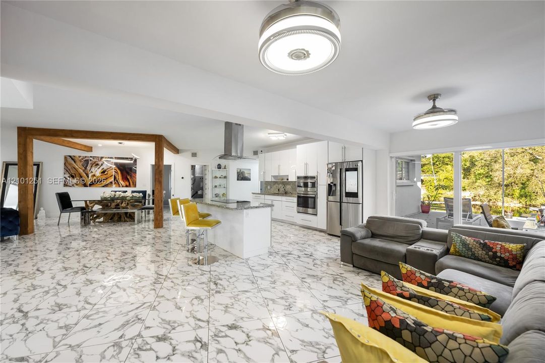 На продажу: $1,349,999 (4 спален, 2 ванн, 1871 Квадратных фут)