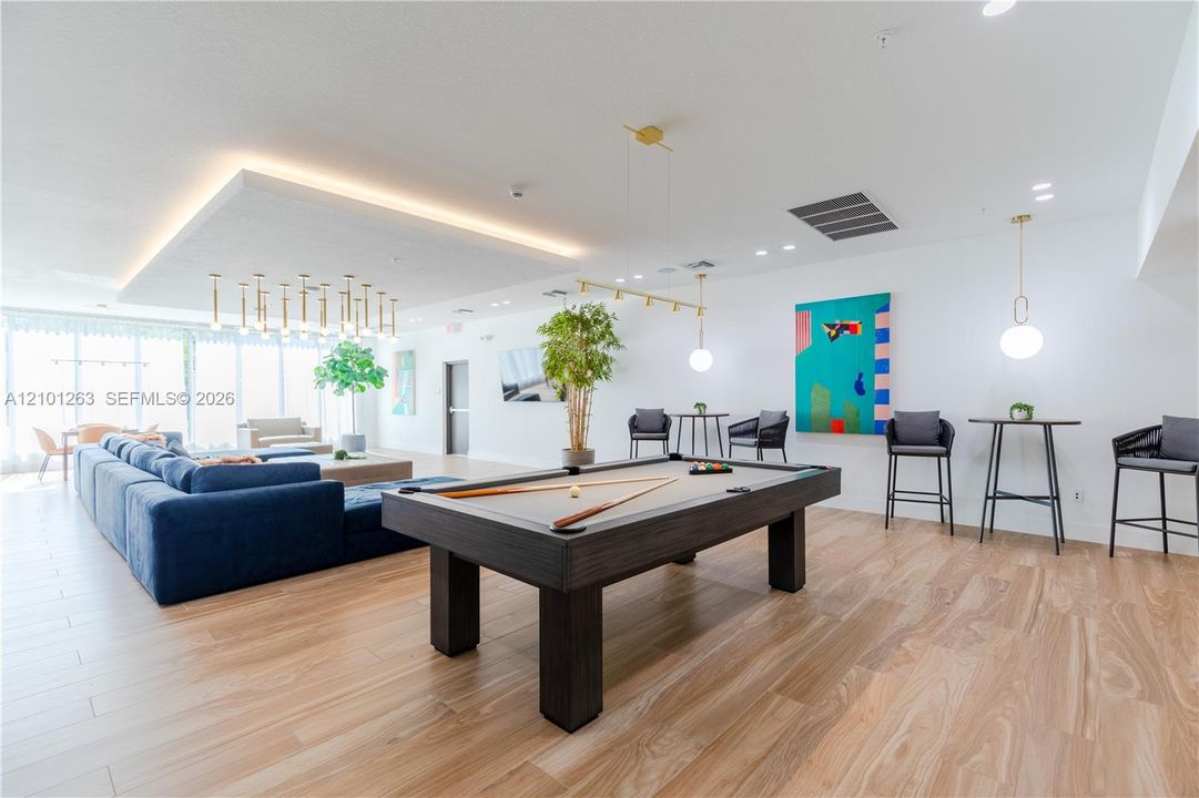Social Lounge