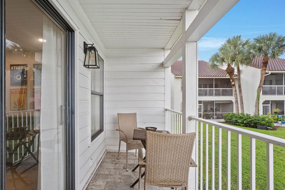 19-web-or-mls-A7409644