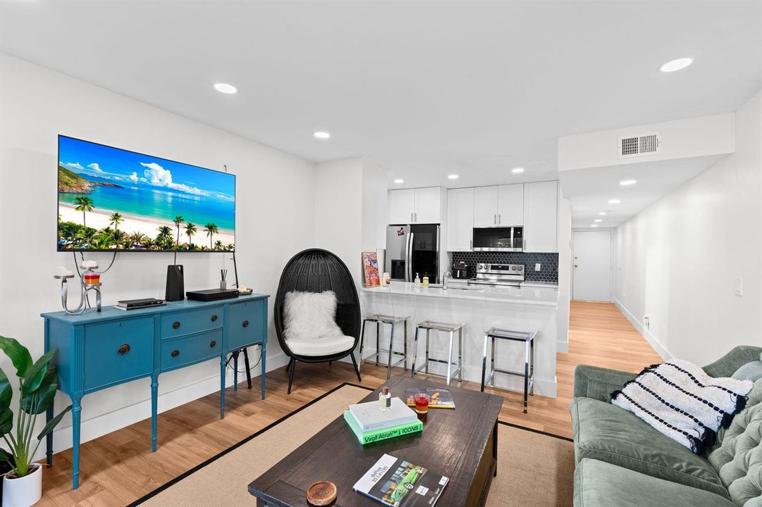 14-web-or-mls-A7409628
