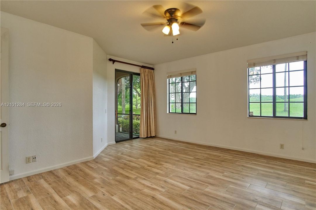 В аренду: $4,300 (3 спален, 2 ванн, 1560 Квадратных фут)