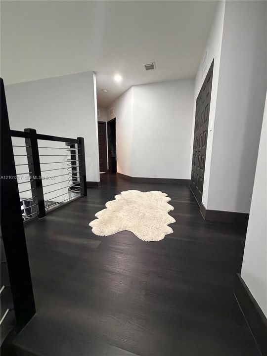 En Venta: $1,400,000 (5 camas, 3 baños, 3082 Pies cuadrados)