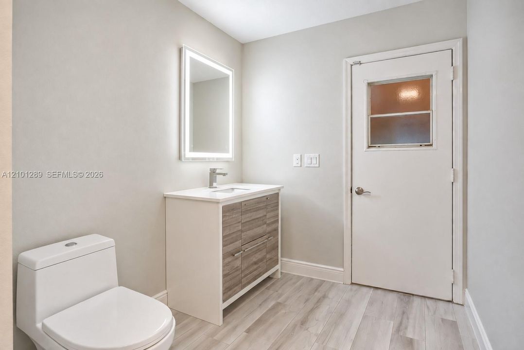 For Sale: $399,000 (3 beds, 2 baths, 1627 Square Feet)
