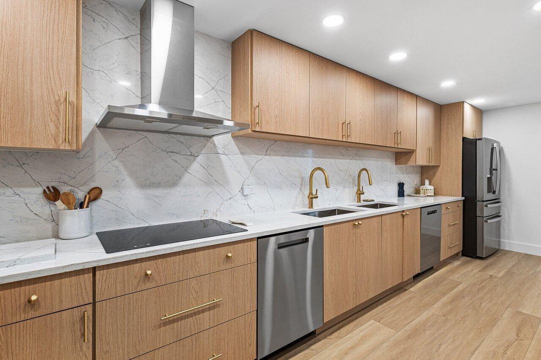 015-7370OrangewoodLane-202-BocaRaton-FL-