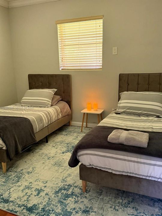 В аренду: $3,800 (3 спален, 2 ванн, 1416 Квадратных фут)