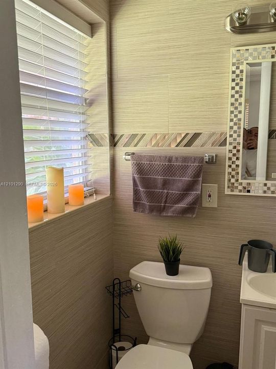 В аренду: $3,800 (3 спален, 2 ванн, 1416 Квадратных фут)
