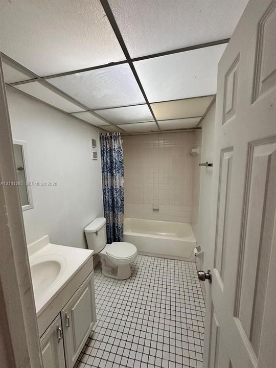En Venta: $238,000 (2 camas, 2 baños, 960 Pies cuadrados)