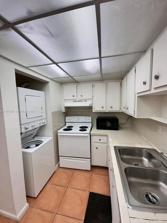 En Venta: $238,000 (2 camas, 2 baños, 960 Pies cuadrados)