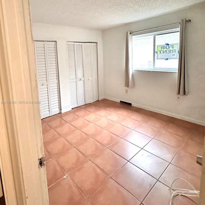 En Venta: $238,000 (2 camas, 2 baños, 960 Pies cuadrados)