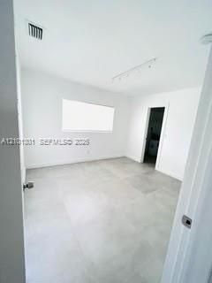En Renta: $1,650 (1 camas, 1 baños, 700 Pies cuadrados)