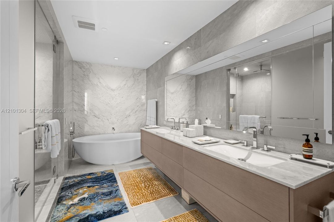 En Venta: $7,995,000 (4 camas, 5 baños, 3252 Pies cuadrados)