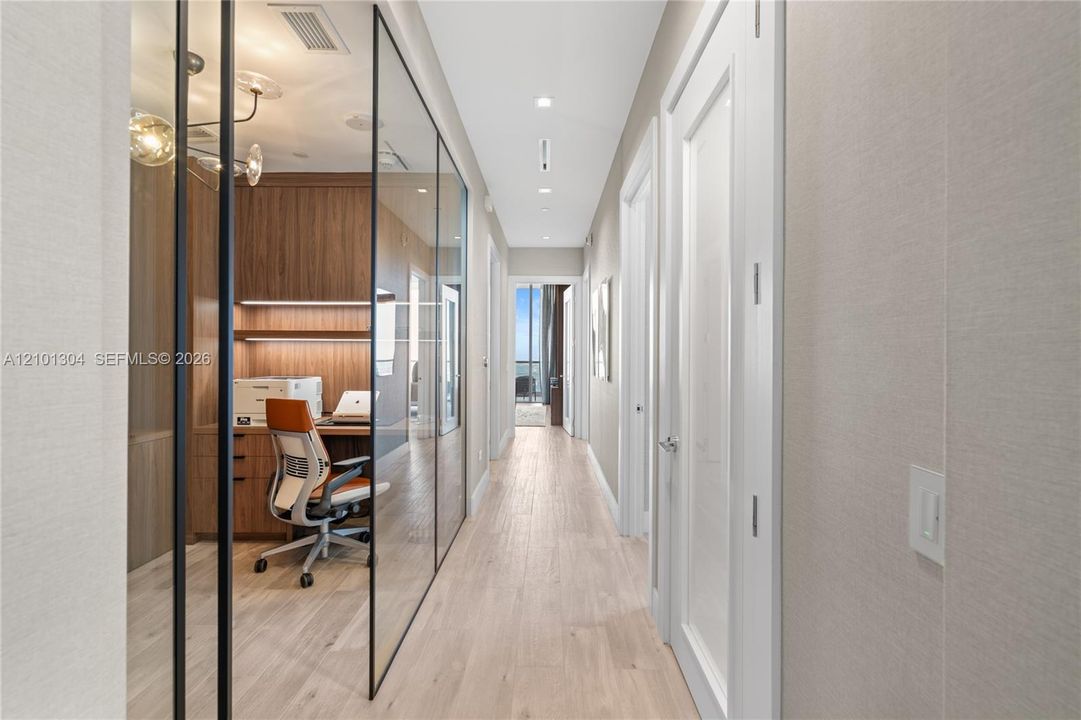 En Venta: $7,995,000 (4 camas, 5 baños, 3252 Pies cuadrados)