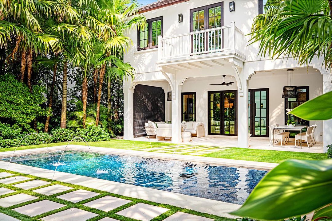 Pool to Main House