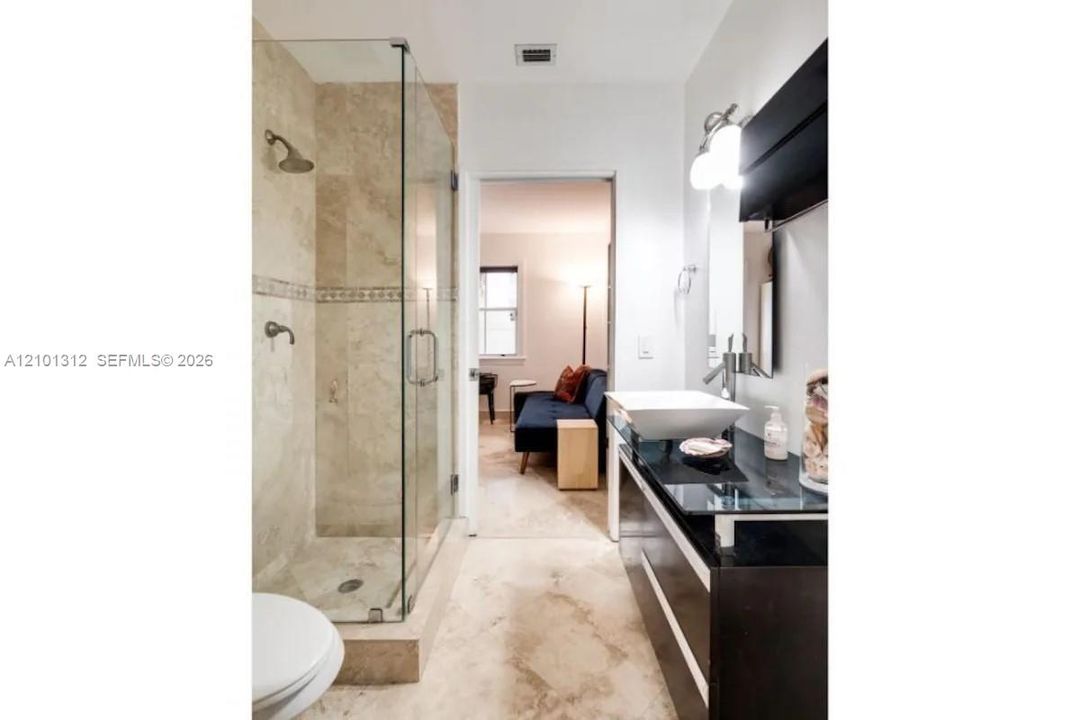 В аренду: $15,000 (4 спален, 3 ванн, 2820 Квадратных фут)