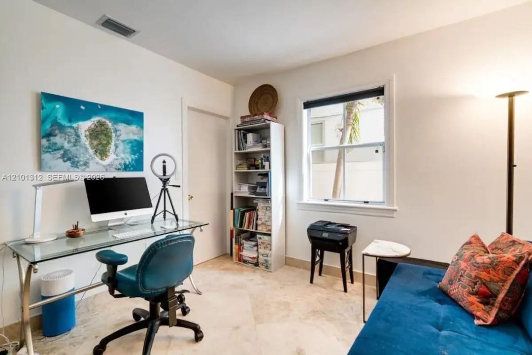 В аренду: $15,000 (4 спален, 3 ванн, 2820 Квадратных фут)