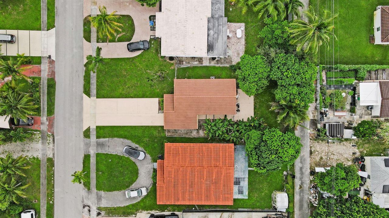 Aerial direct overhead
