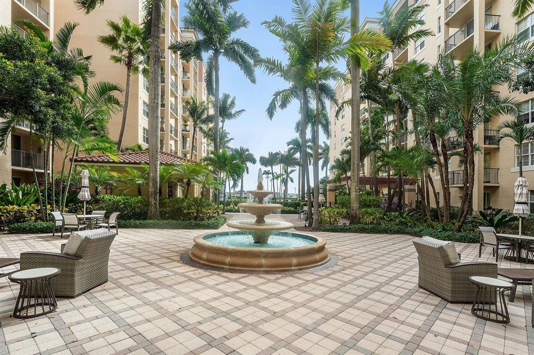 032-1801NorthFlaglerDrive-716-WestPalmBe