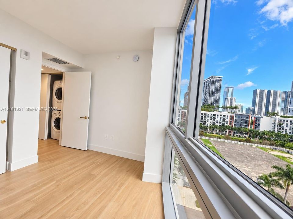 En Venta: $1,040,000 (2 camas, 2 baños, 785 Pies cuadrados)