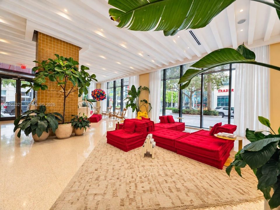 En Venta: $1,040,000 (2 camas, 2 baños, 785 Pies cuadrados)