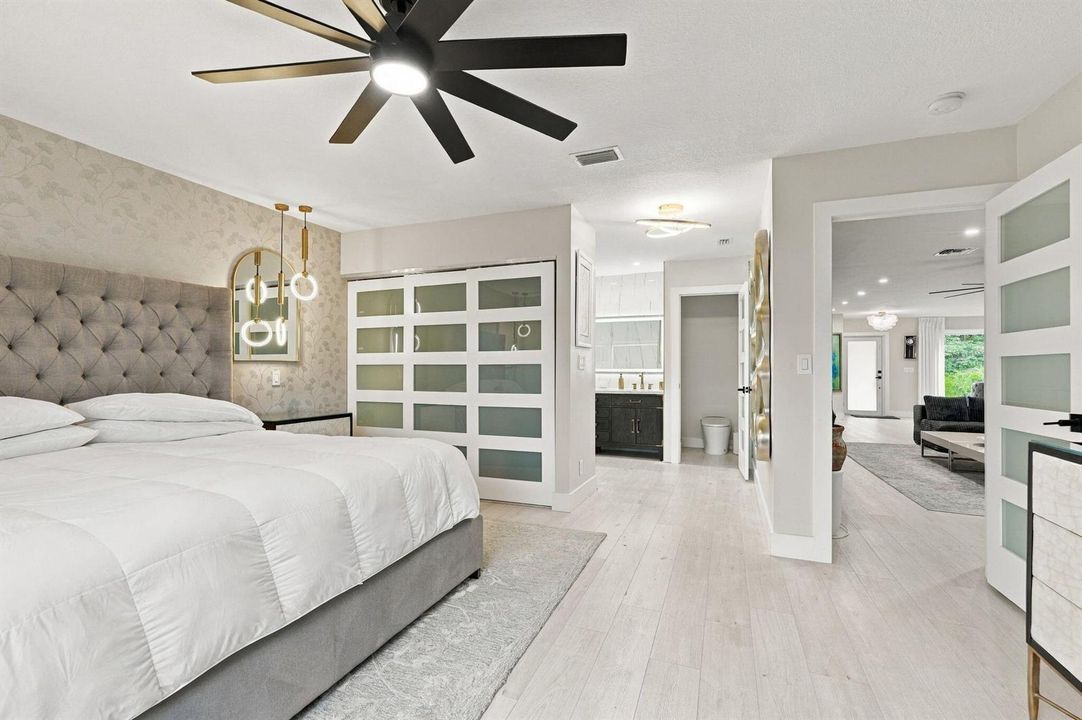 23-web-or-mls-116_Periwinkle_Dr_02293