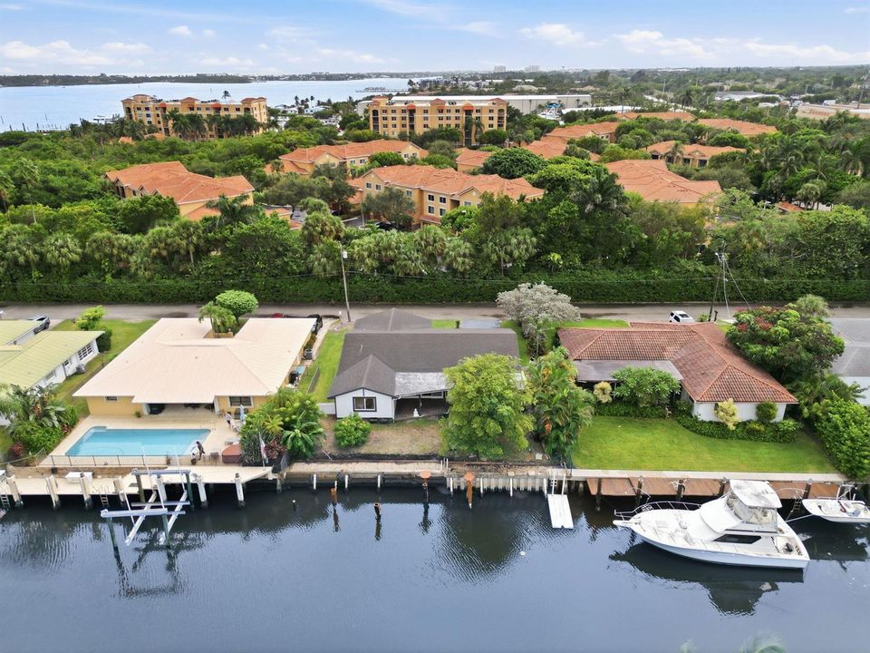 71-web-or-mls-116_Periwinkle_Dr_Drone_00