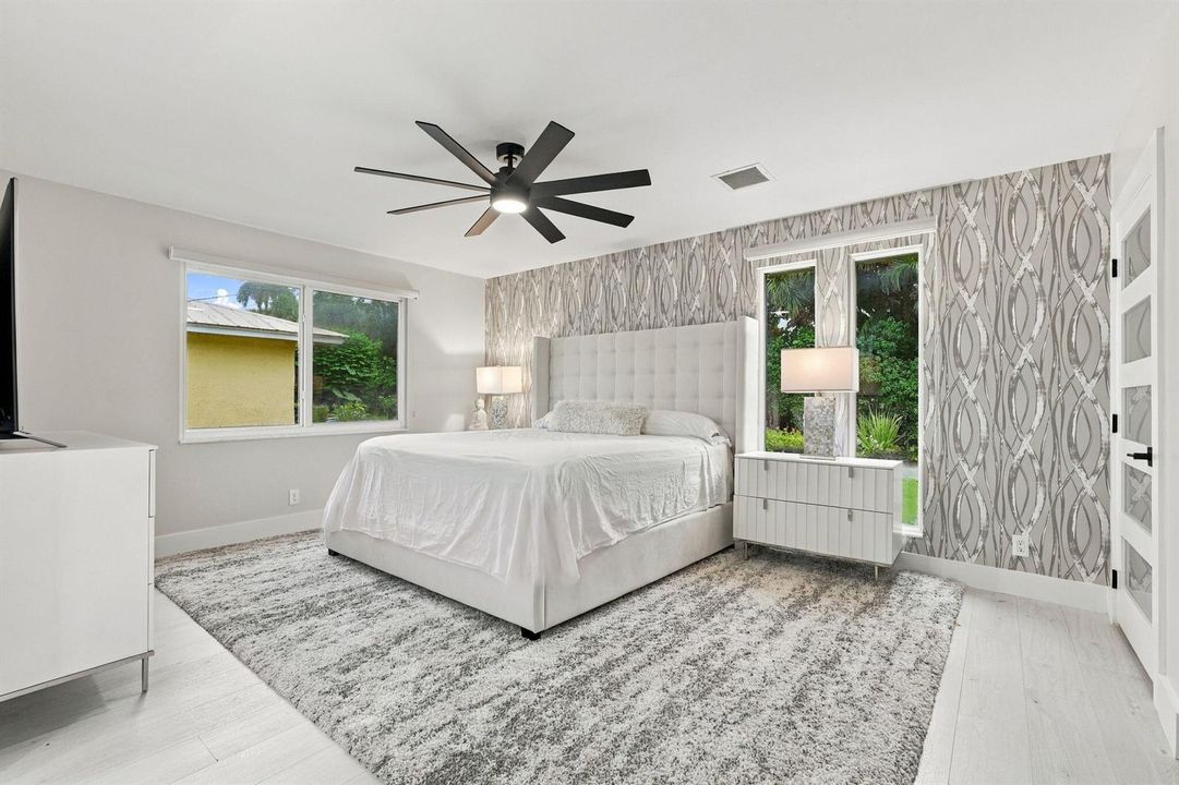 28-web-or-mls-116_Periwinkle_Dr_02248