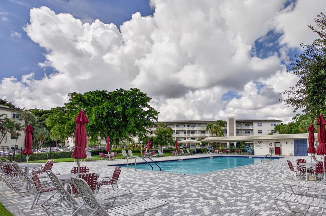 BIMINI POOL