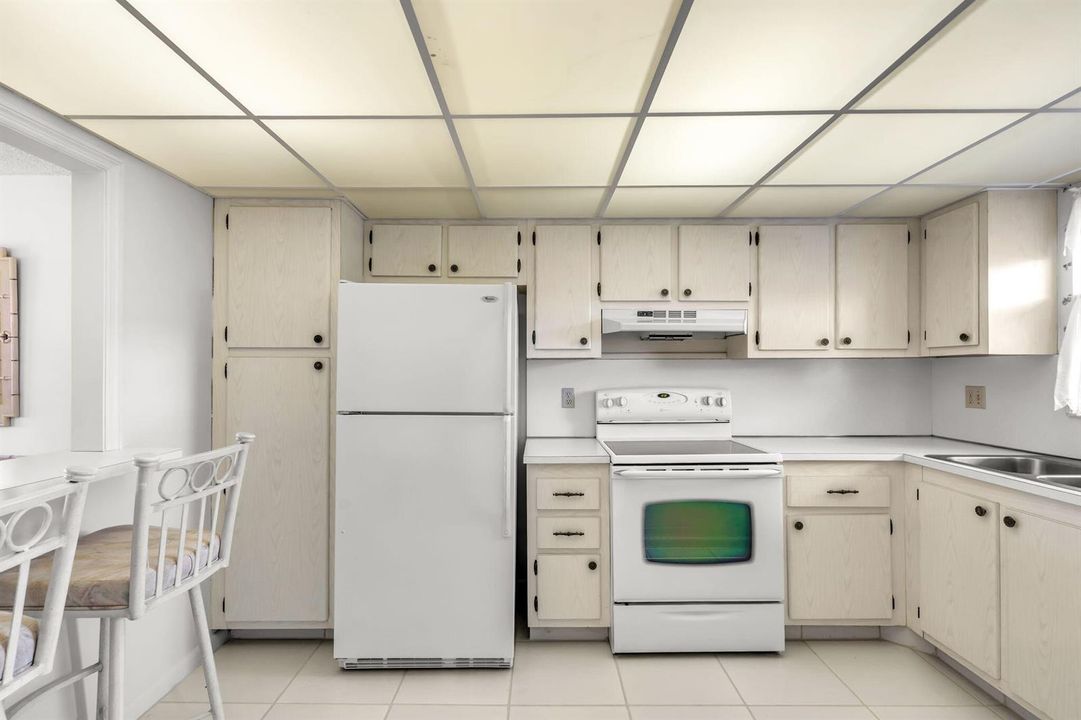 7-web-or-mls-2440DeerCreekCountry#405-7
