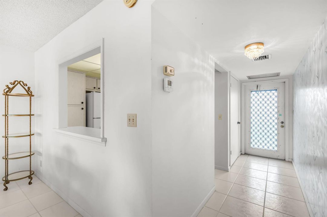 6-web-or-mls-2440DeerCreekCountry#405-6