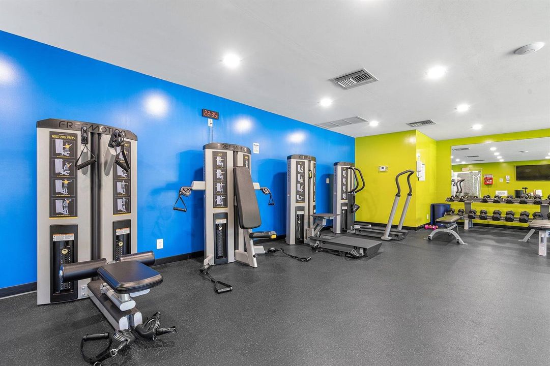 034-2440DCCountryClubBoulevard-Unit111-D
