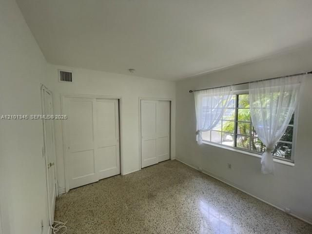 For Rent: $2,900 (2 beds, 2 baths, 1033 Square Feet)