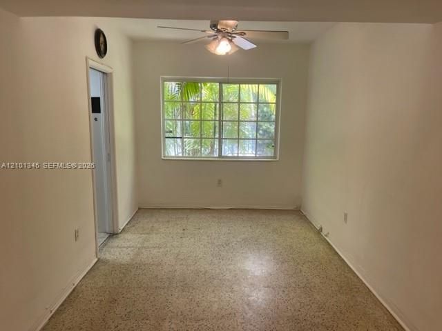 For Rent: $2,900 (2 beds, 2 baths, 1033 Square Feet)