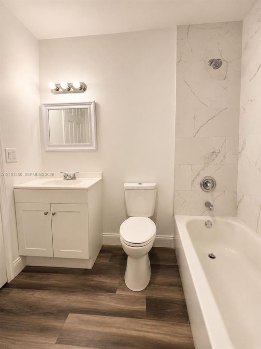 For Rent: $2,100 (2 beds, 1 baths, 1000 Square Feet)