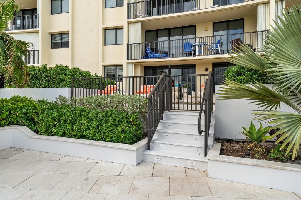 Entrance from the pool deck