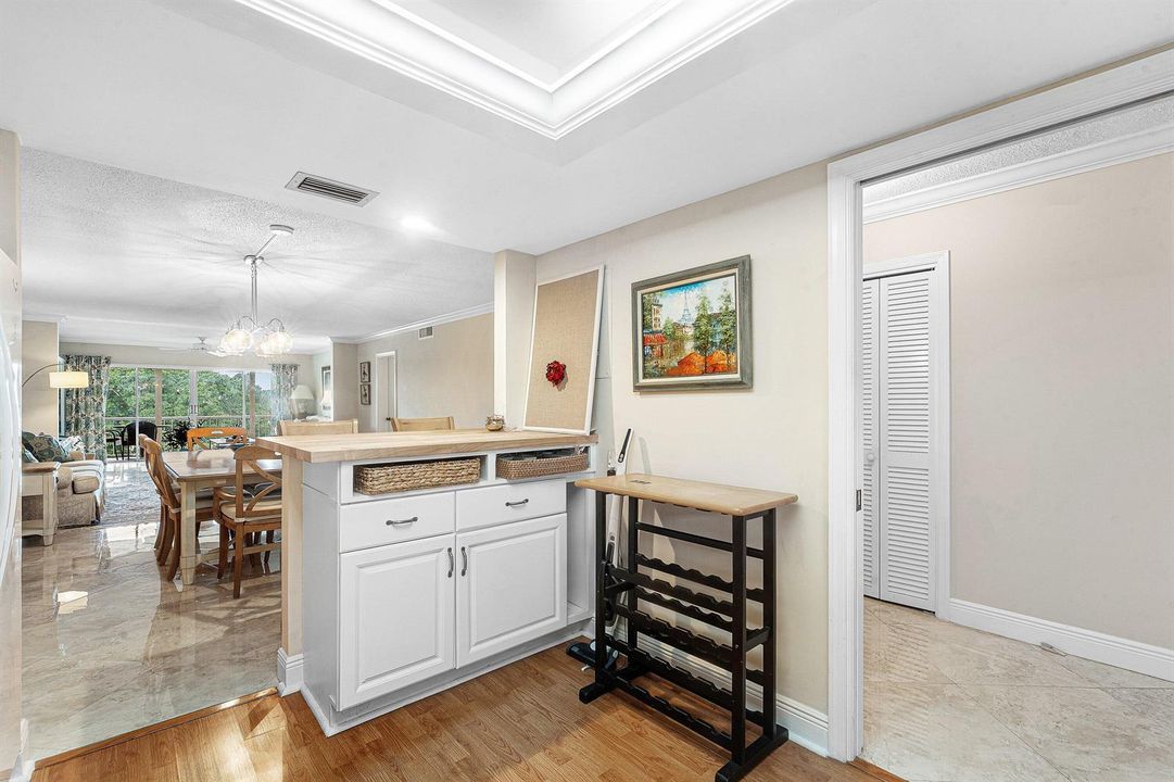Open Kitchen