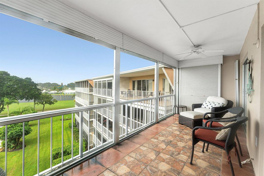 Screened Balcony