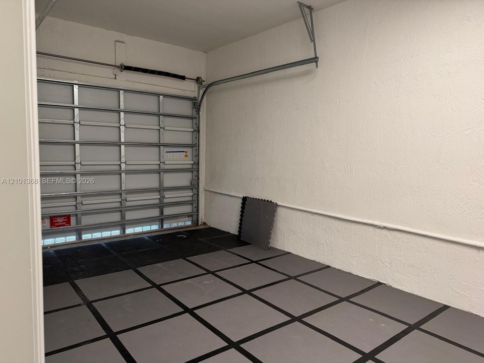 В аренду: $3,050 (3 спален, 2 ванн, 1695 Квадратных фут)
