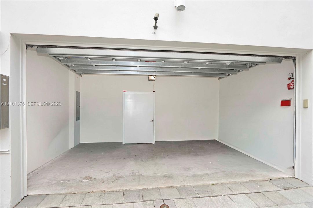 В аренду: $5,000 (4 спален, 3 ванн, 2437 Квадратных фут)