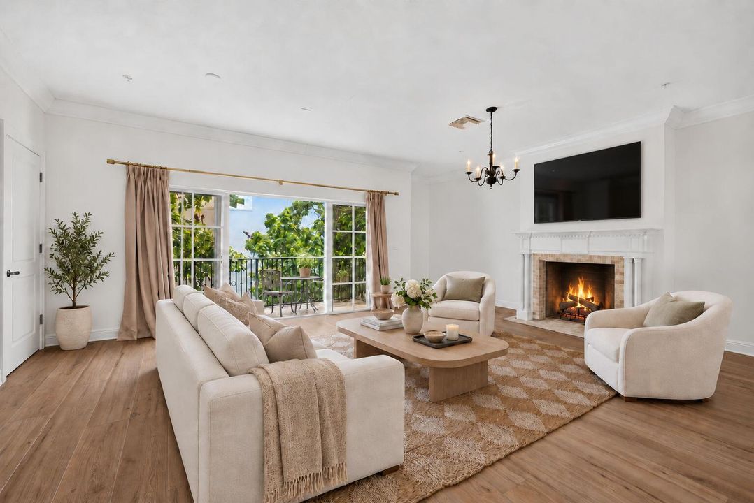 94-web-or-mls-livingroom
