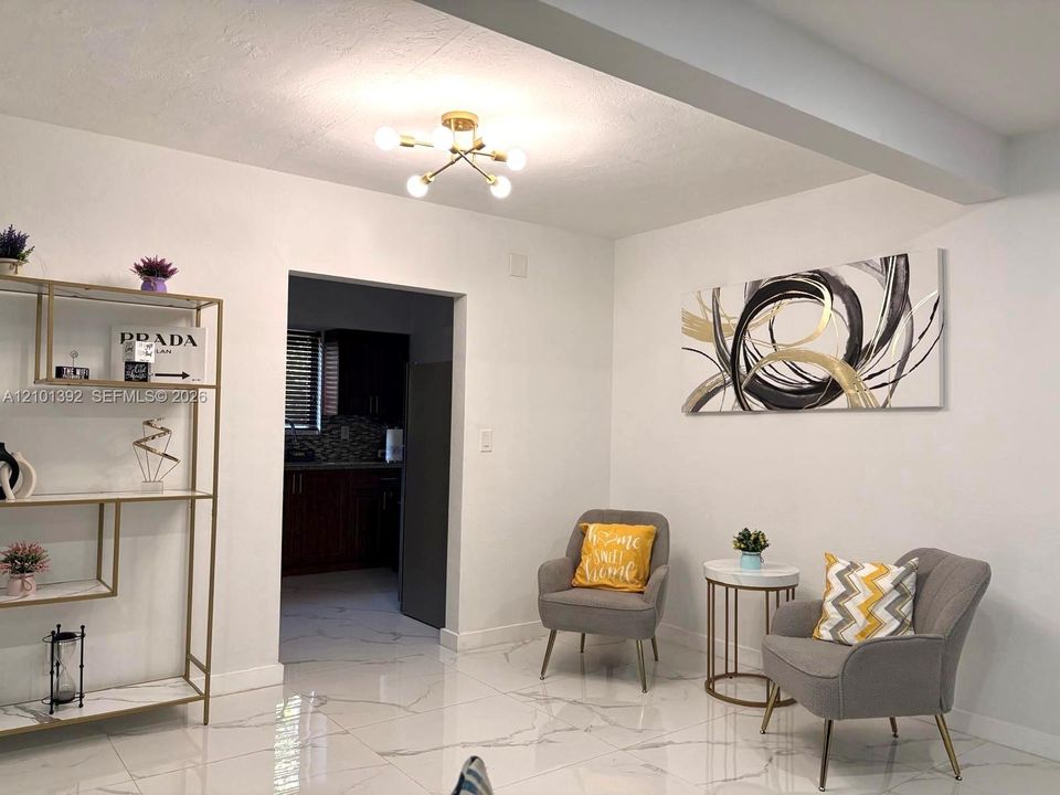 For Sale: $722,000 (3 beds, 2 baths, 1644 Square Feet)