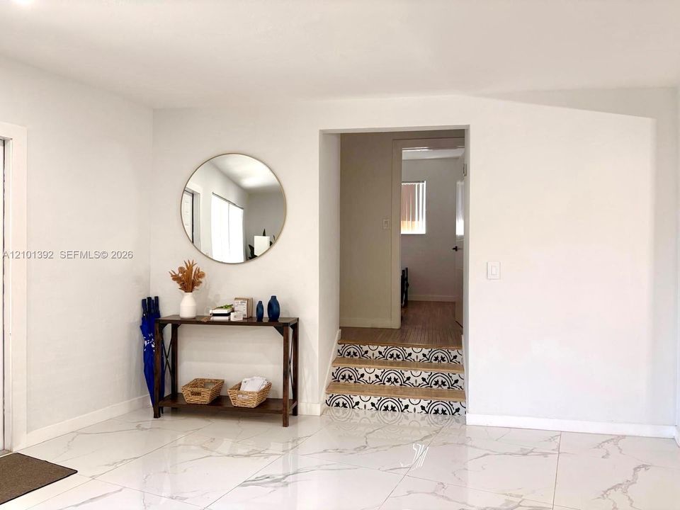 For Sale: $722,000 (3 beds, 2 baths, 1644 Square Feet)