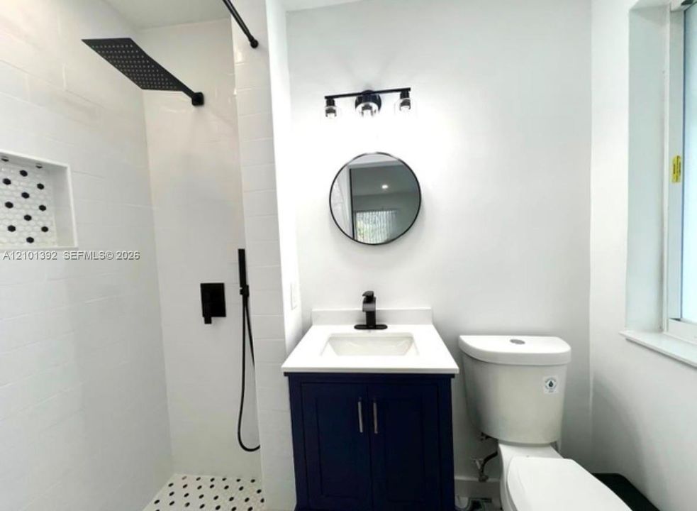 For Sale: $722,000 (3 beds, 2 baths, 1644 Square Feet)