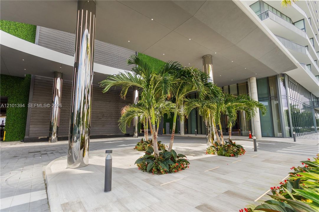 For Rent: $4,950 (2 beds, 2 baths, 0 Square Feet)
