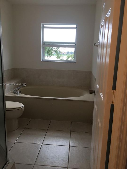 En Renta: $2,900 (3 camas, 2 baños, 1705 Pies cuadrados)